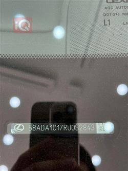لكزس ES